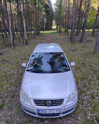Volkswagen Polo cena 10000 przebieg: 199300, rok produkcji 2005 z Szlichtyngowa małe 121